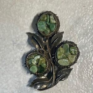 Vintage Floral Jade Chip Brooch